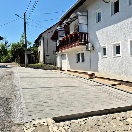 Rooms Garden Slunj Εξωτερικό φωτογραφία