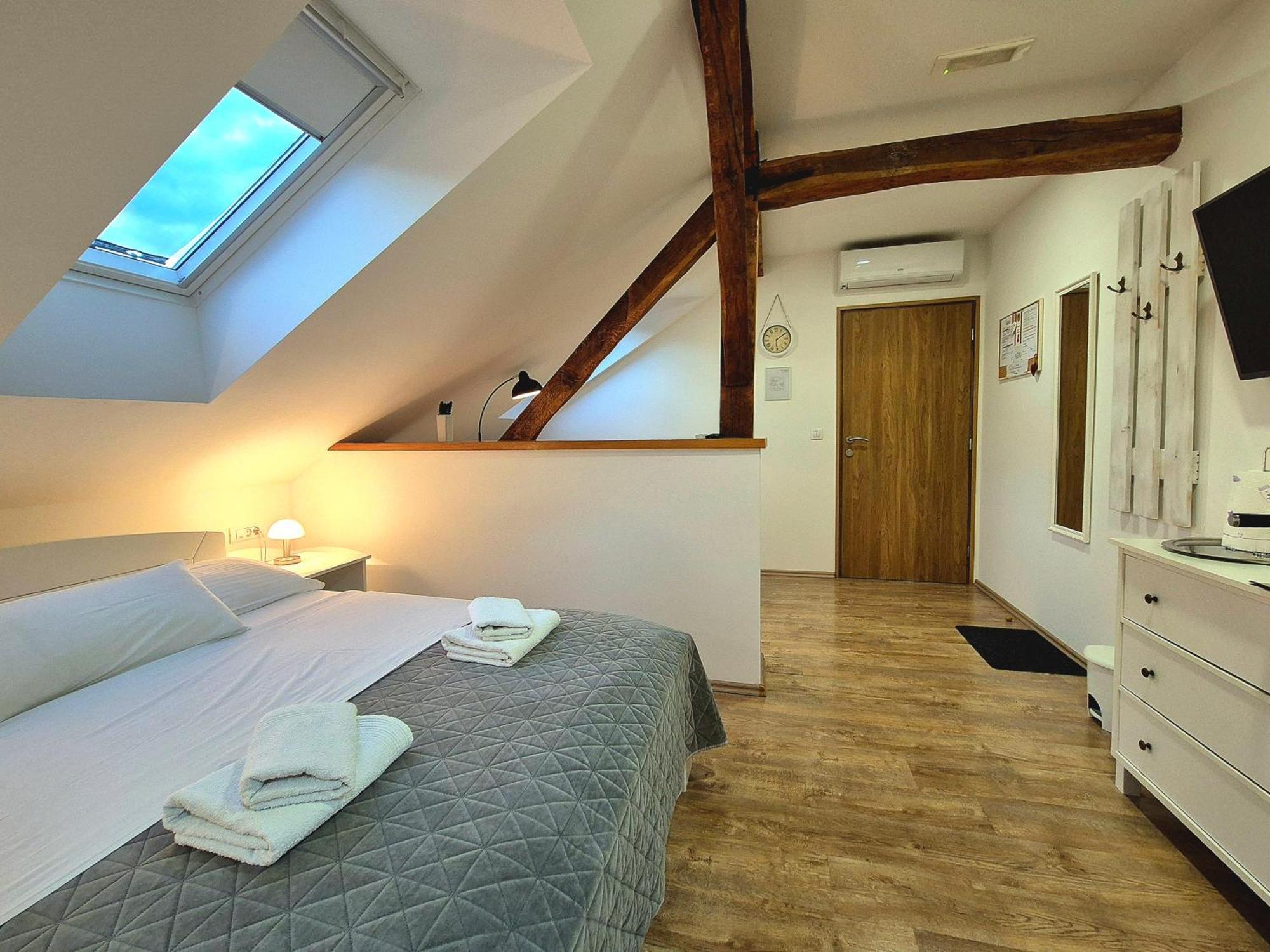 Rooms Garden Slunj Εξωτερικό φωτογραφία