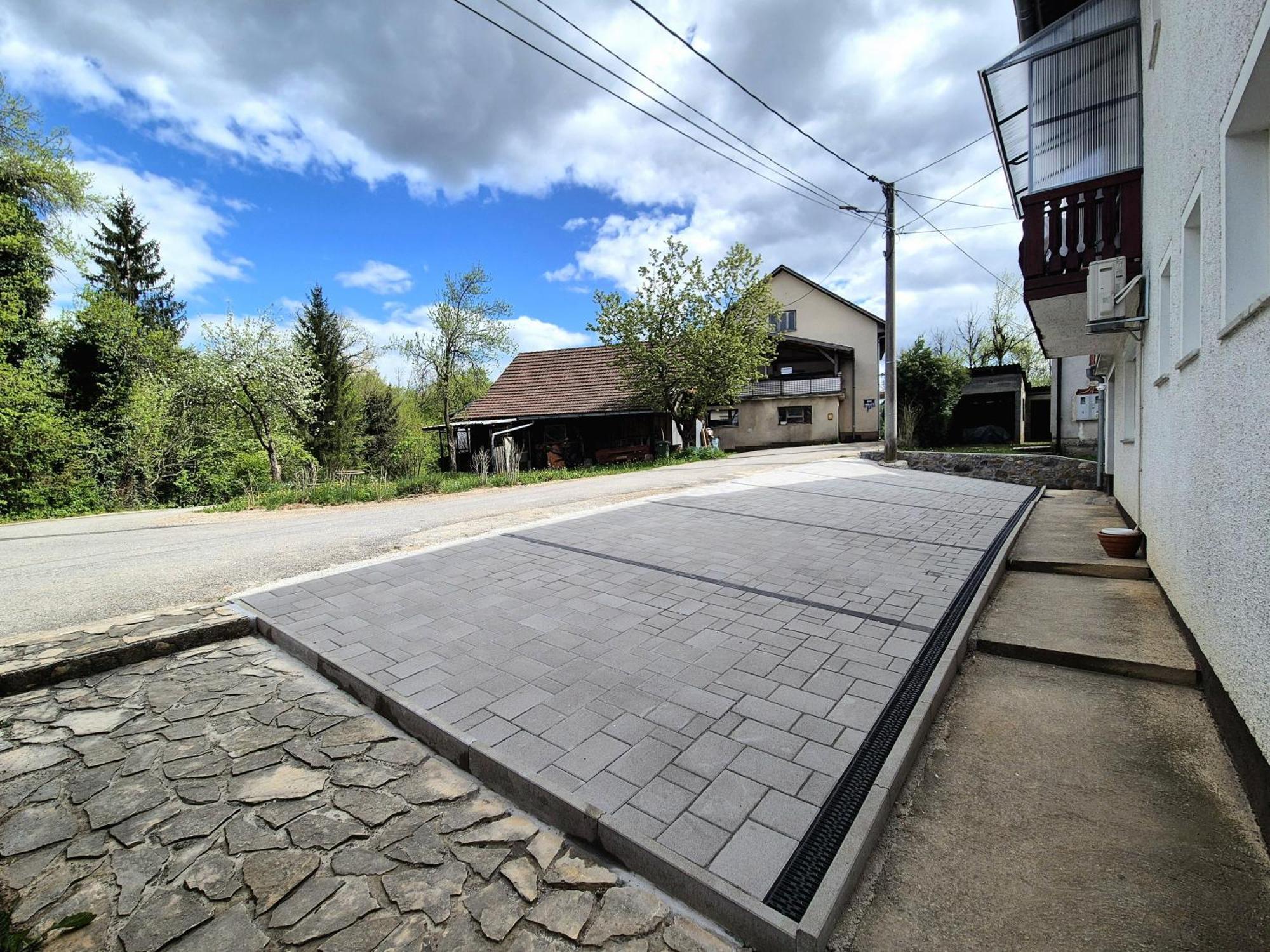 Rooms Garden Slunj Εξωτερικό φωτογραφία